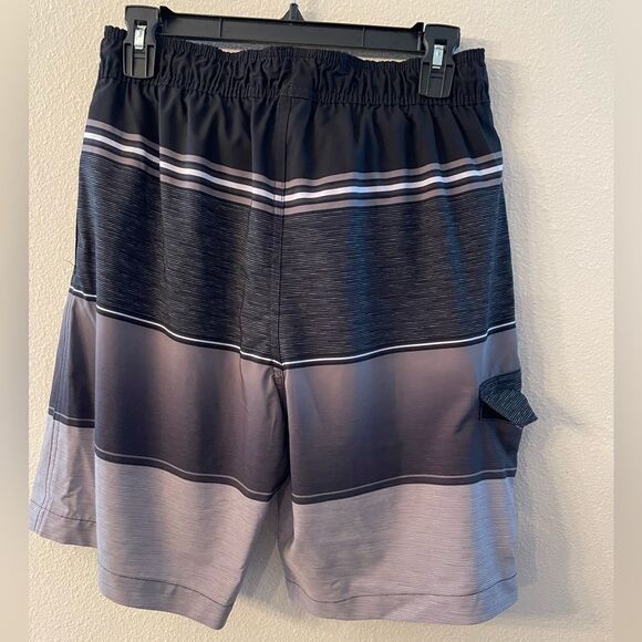 623 - SONOMA MENS SWIM TRUNKS - Picture 2 of 6